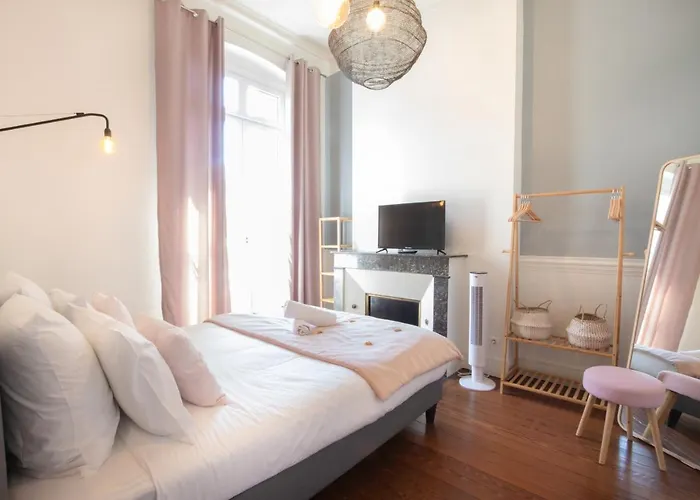 Appartement Magnifique Avec 3 En Hypercentre *