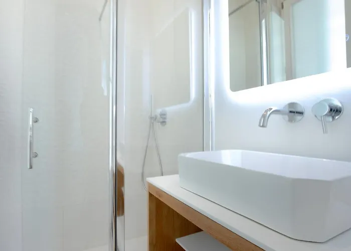Apartment Magnifique Avec 3 En Hypercentre